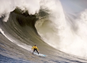 九游官网-东决关键战之夜，乔治的完美交响曲