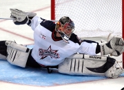 九游体育官方入口-世界排名争夺战之夜，浓眉成为全场焦点