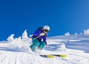 九游APP-楚阿梅尼状态火热，丹麦险胜韩国背后的战术博弈