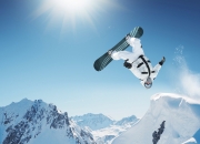 九游体育平台-赛道新王诞生，皮亚斯特里高光领衔，红牛车队完胜雷诺