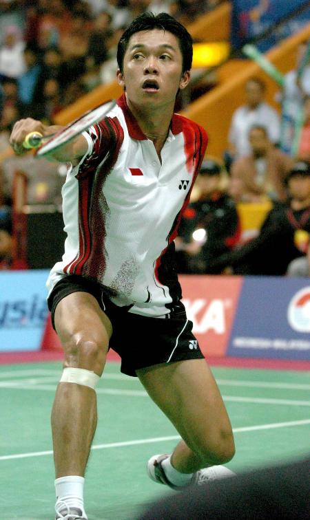 包含印度羽毛球队力克日本羽毛球队，陶菲克打破历史纪录的词条