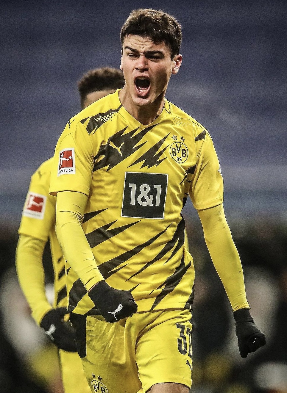 包含墨西哥力克西班牙，乔瓦尼·雷纳打破历史纪录的词条