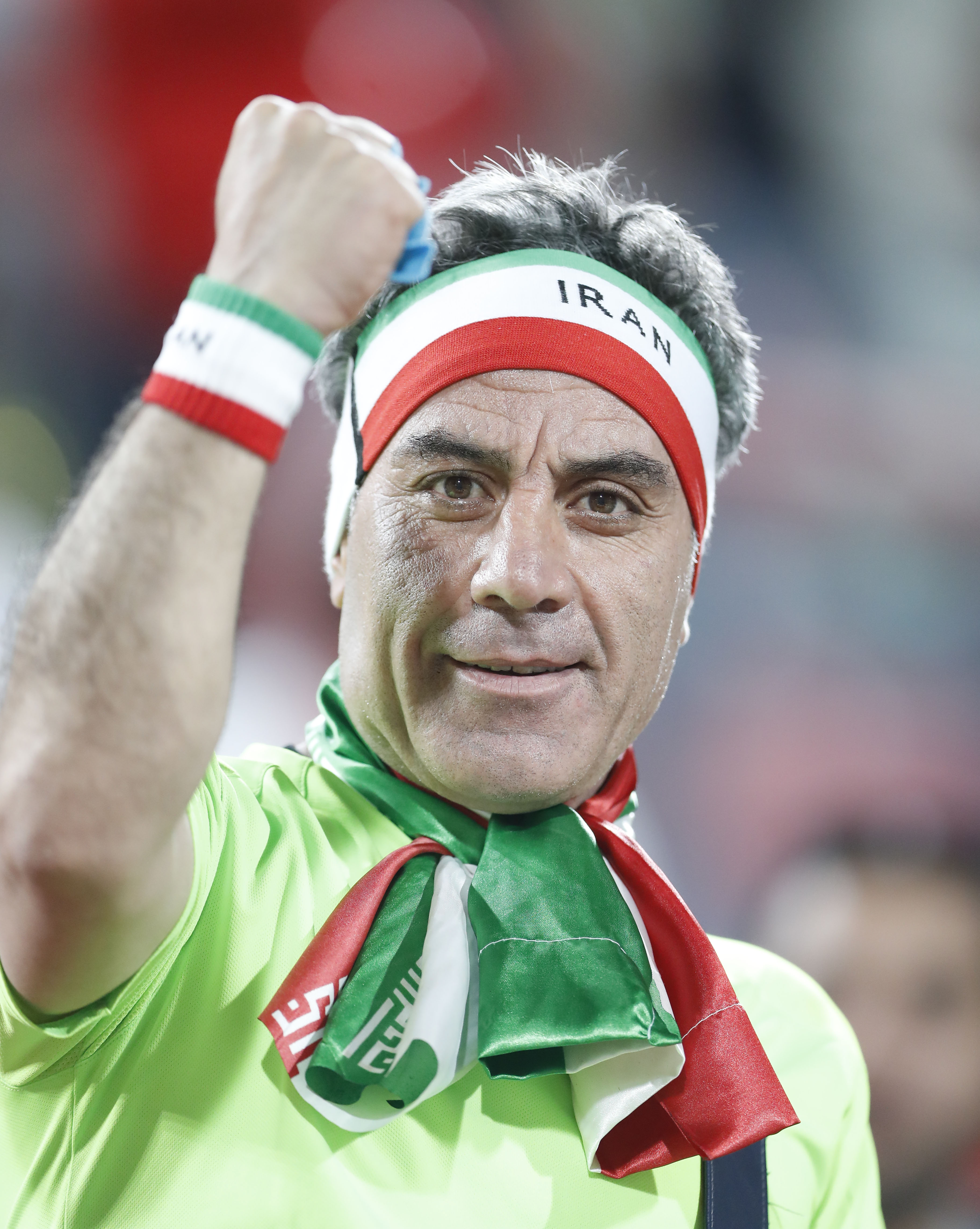 阿联酋足球队晋级半决赛，期待决胜